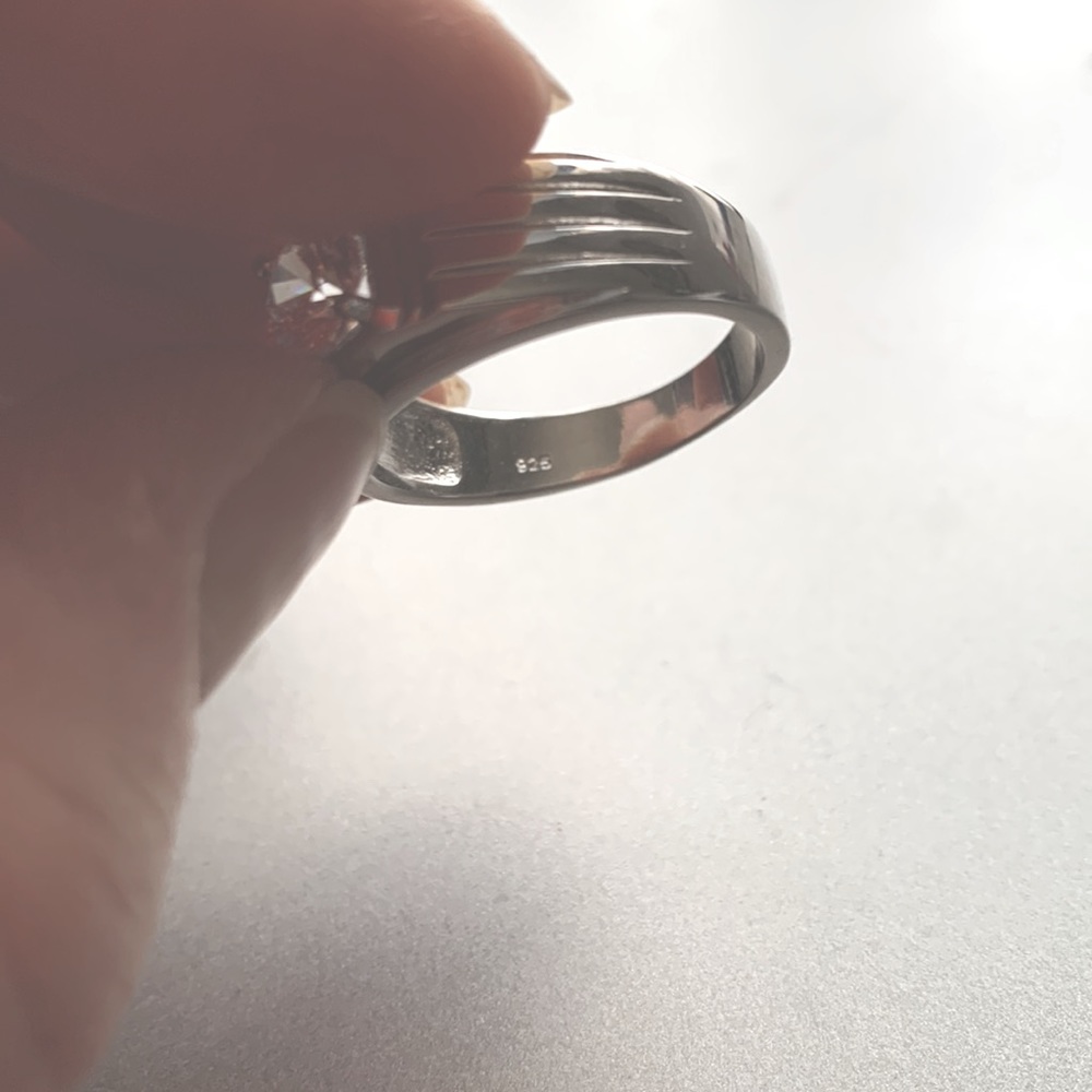 Mens Sterling Silver solitaire ring - Picture 12 of 12
